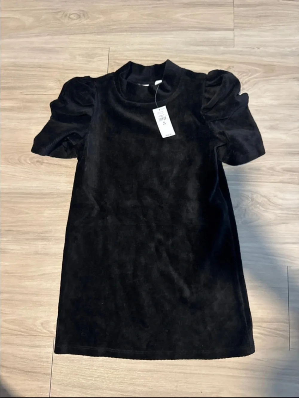 Girls Gap Black Puff-Sleeve Velvet Shift Dress